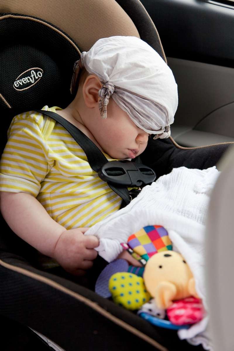 Baby im Auto: So kommst Du sicher von A nach B Baby im Auto: So kommst Du sicher von A nach B