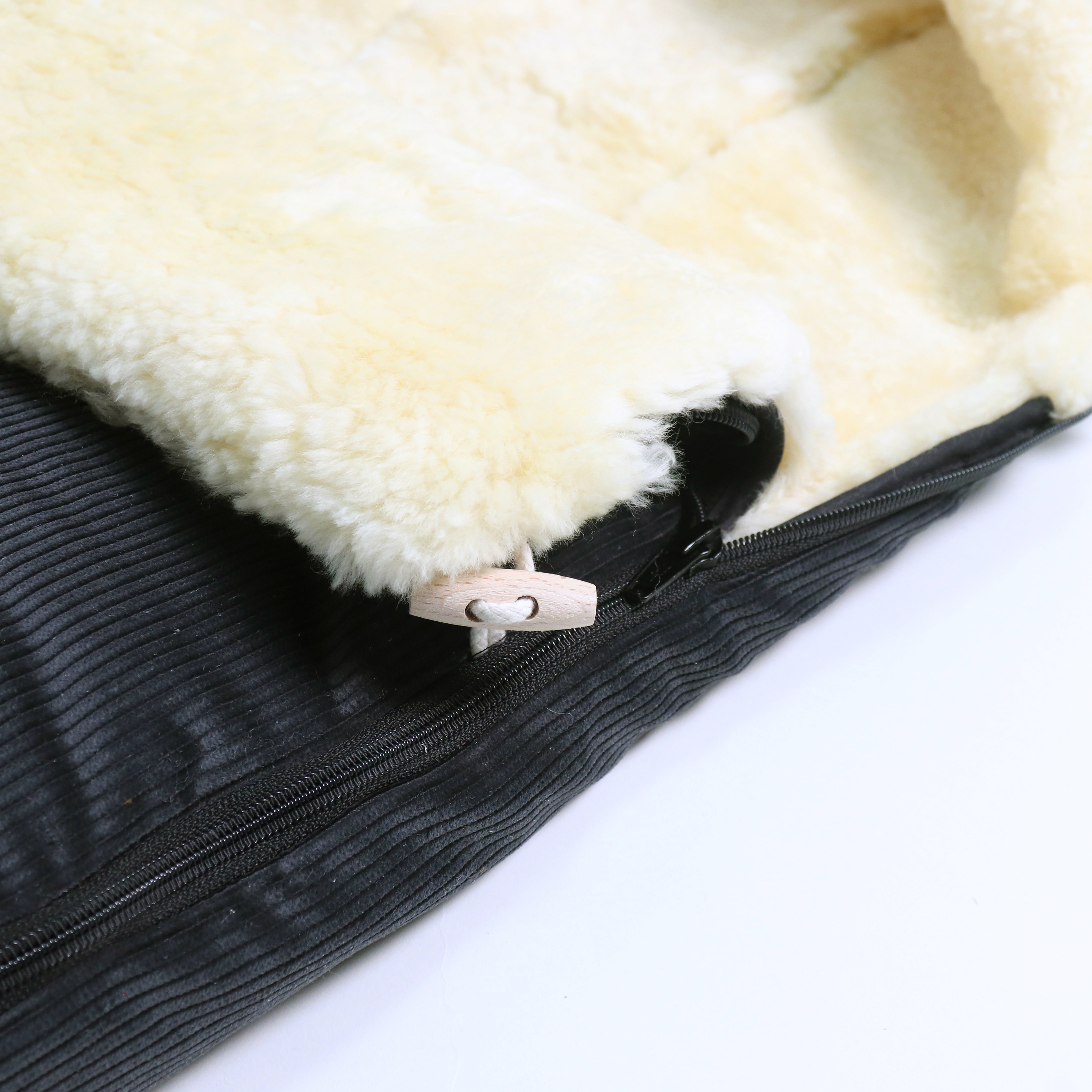FILIUS CORD Lammfell Fußsack FILIUS CORD Lammfell Fußsack