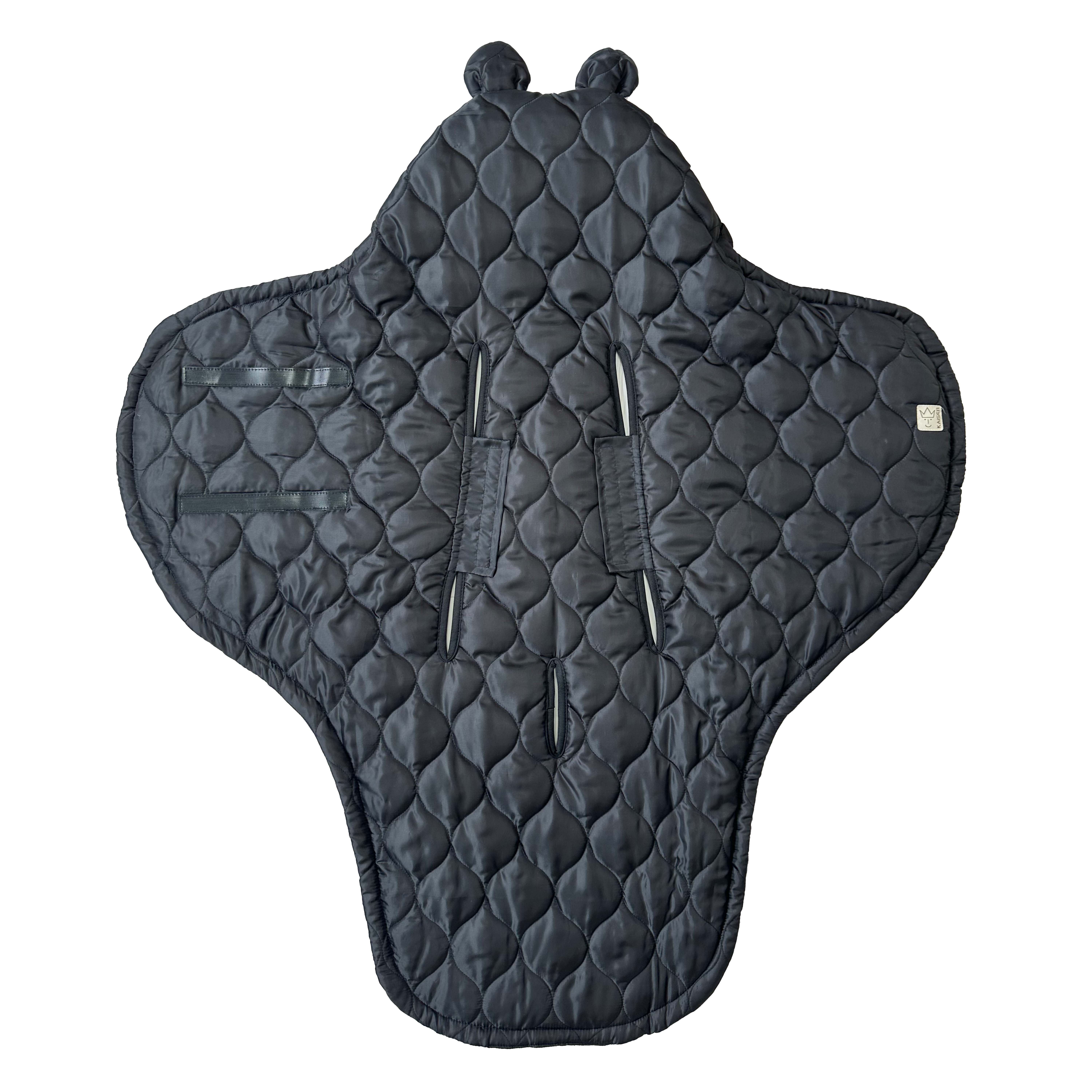 Geöffnete Kaiser Einschlagdecke in der Farbe black/grey mit Ohren, flach ausgebreitet