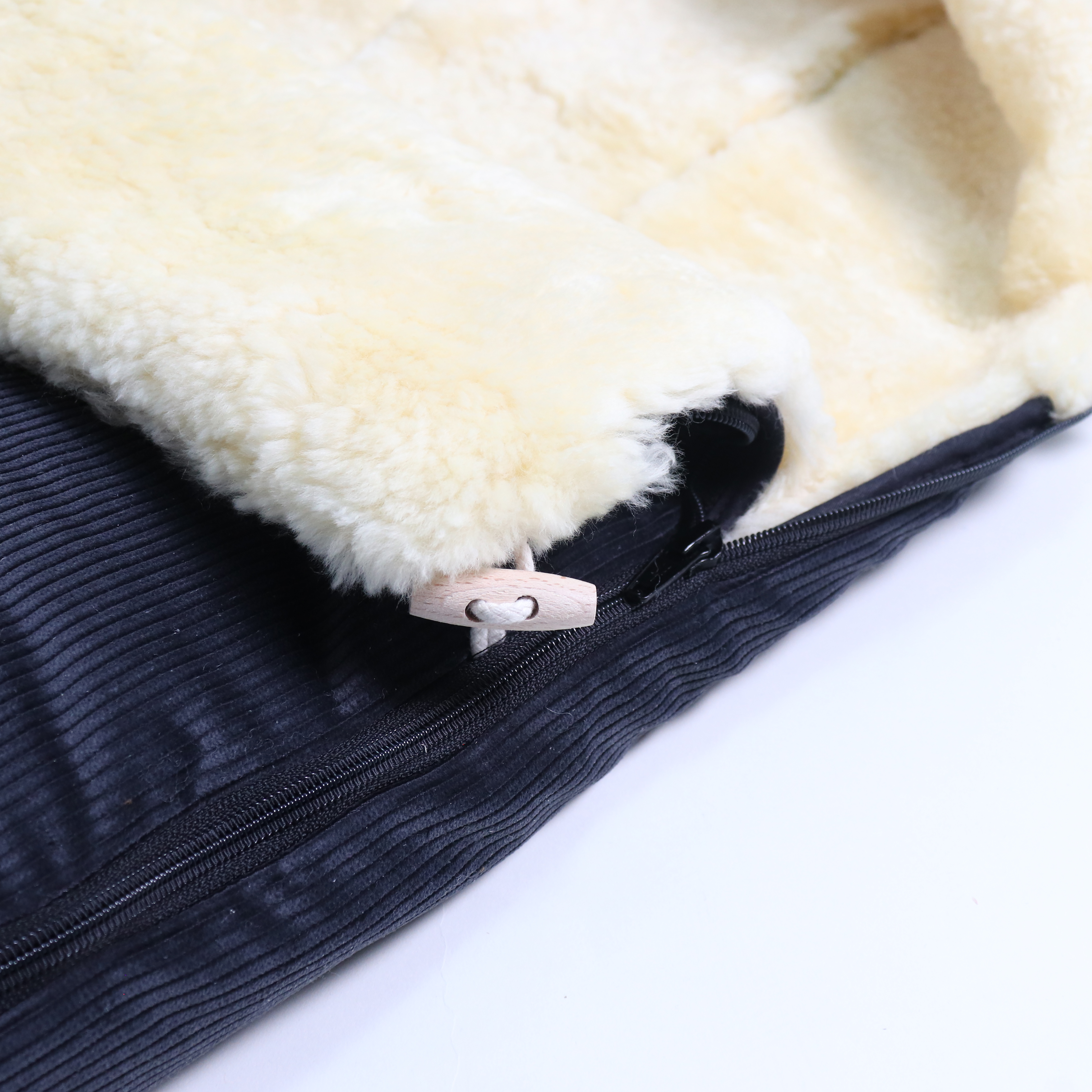 FILIUS CORD Lammfell Fußsack FILIUS CORD Lammfell Fußsack