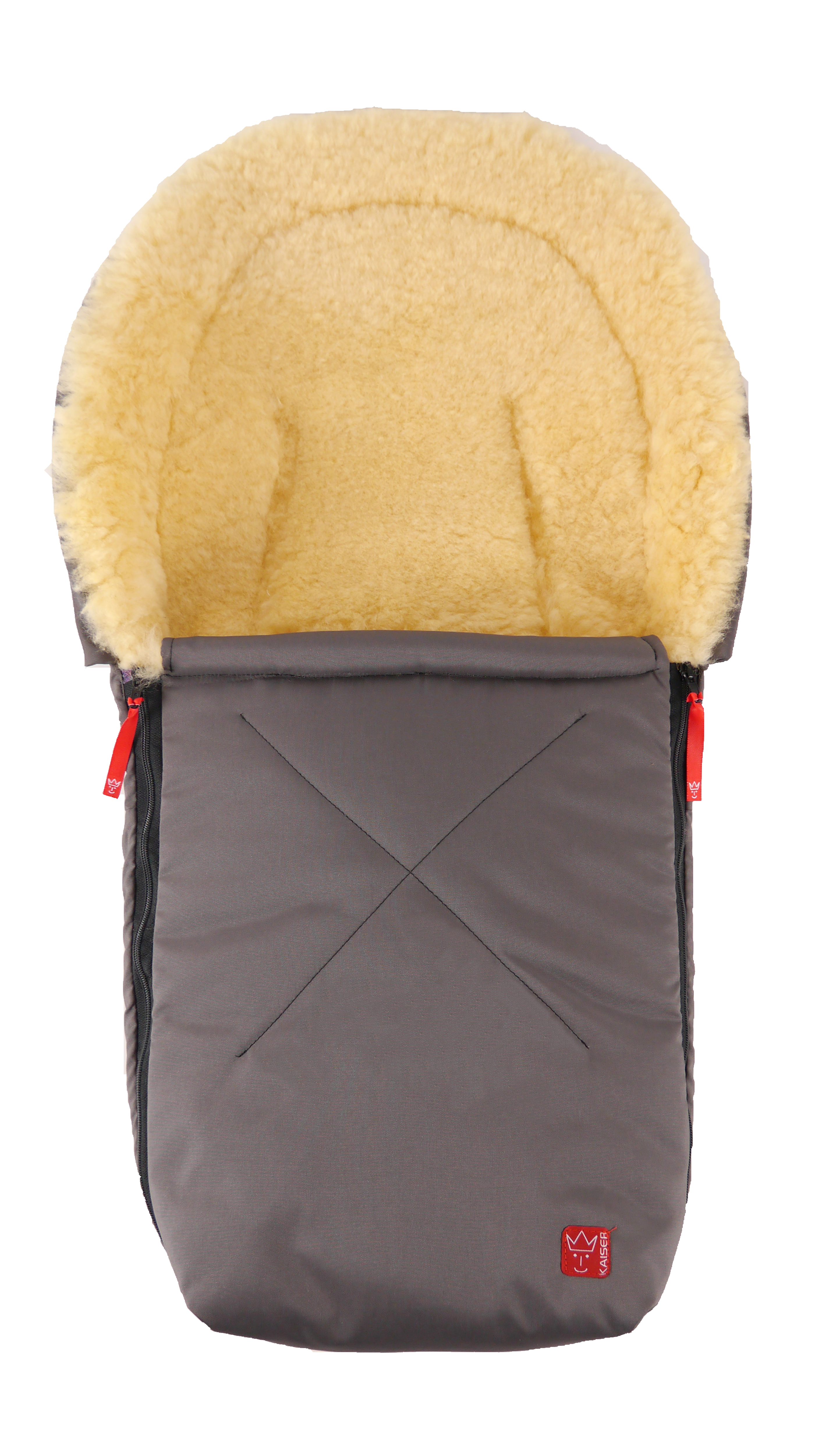 Lammfell-Fußsack von Kaiser in Anthrazit, geöffnet, Vorderansicht