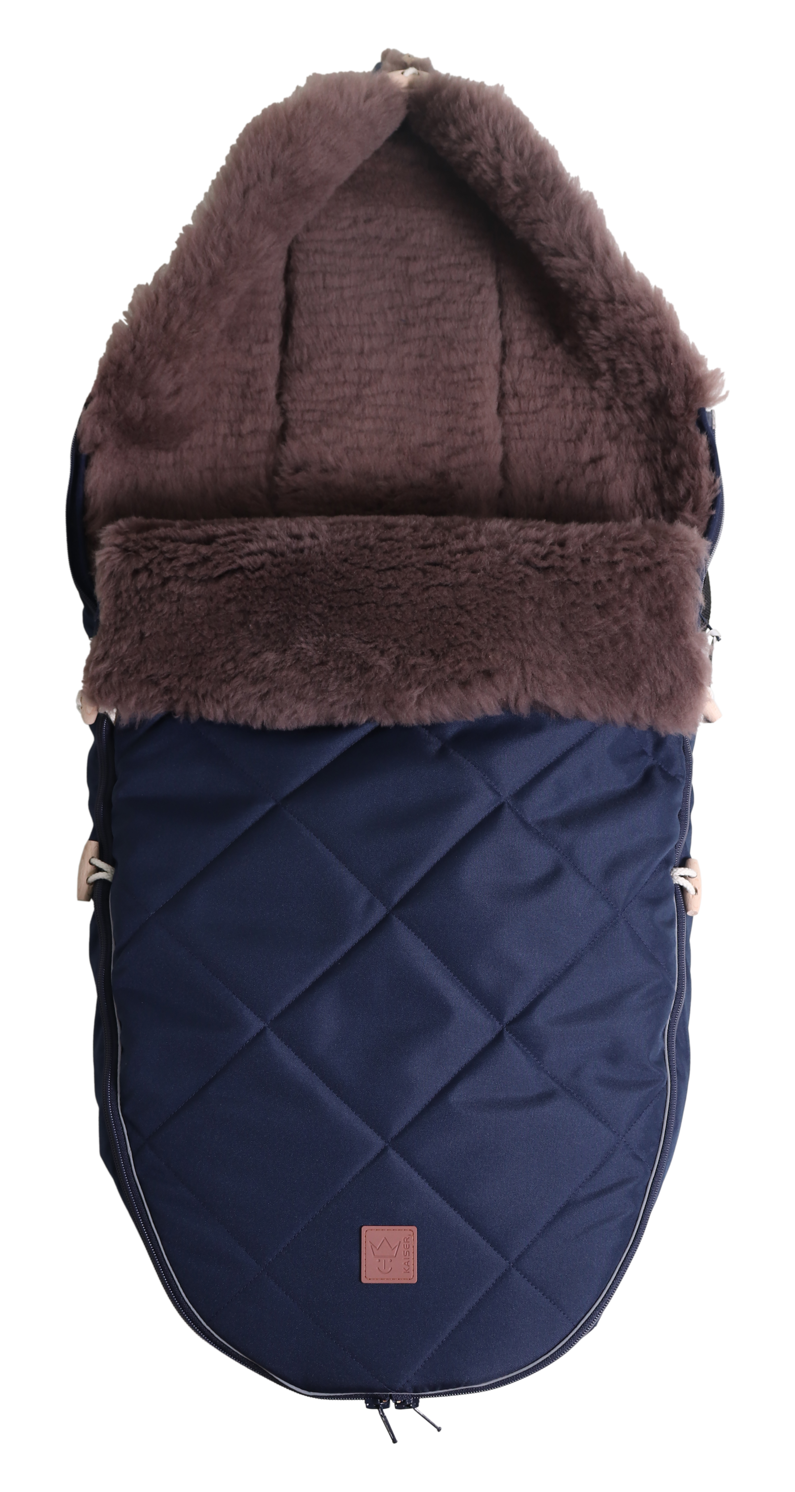 Fußsack mit beigem Lammfell-Innenfutter in der Farbe navy