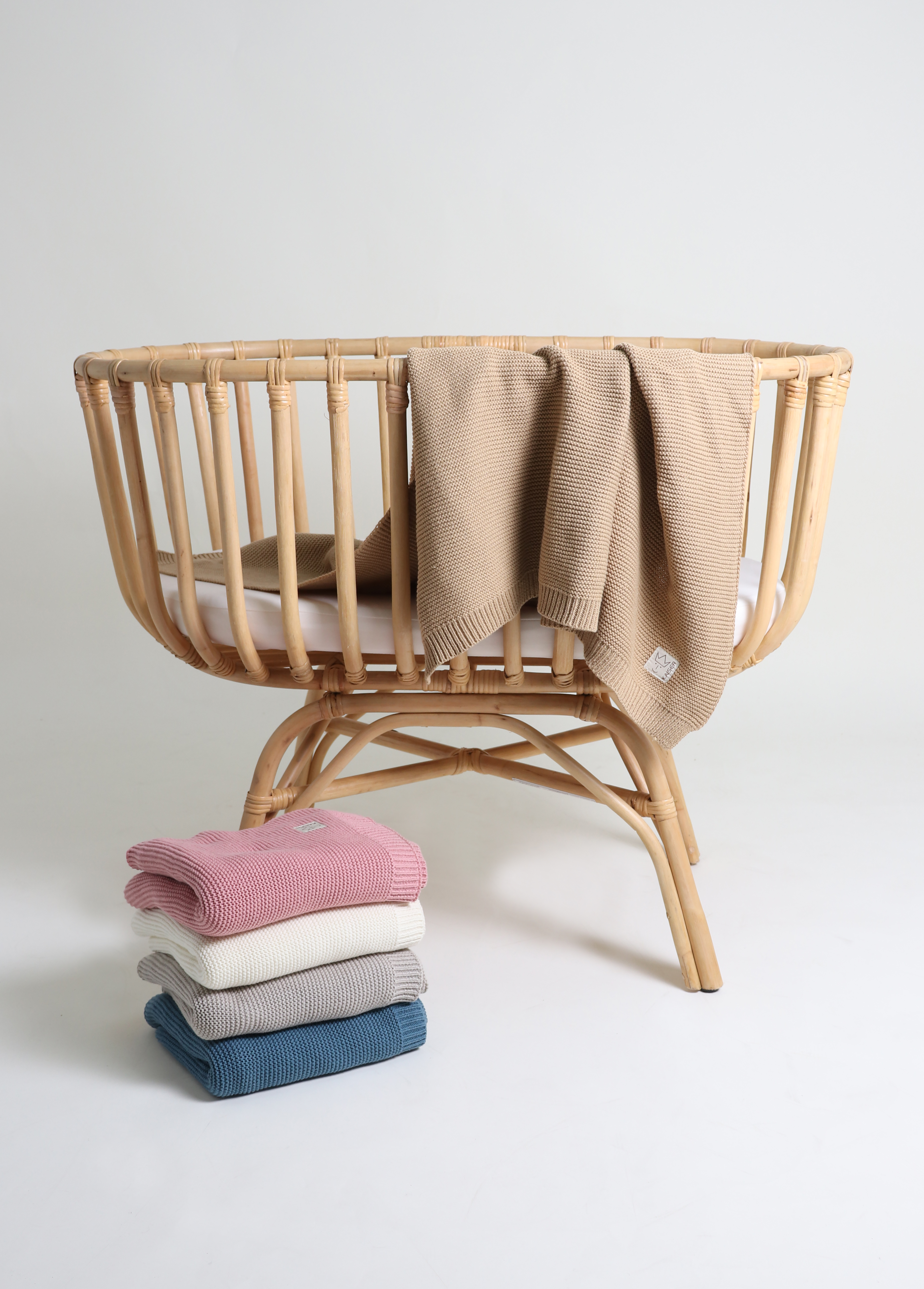 KNITT Blanket KNITT Blanket