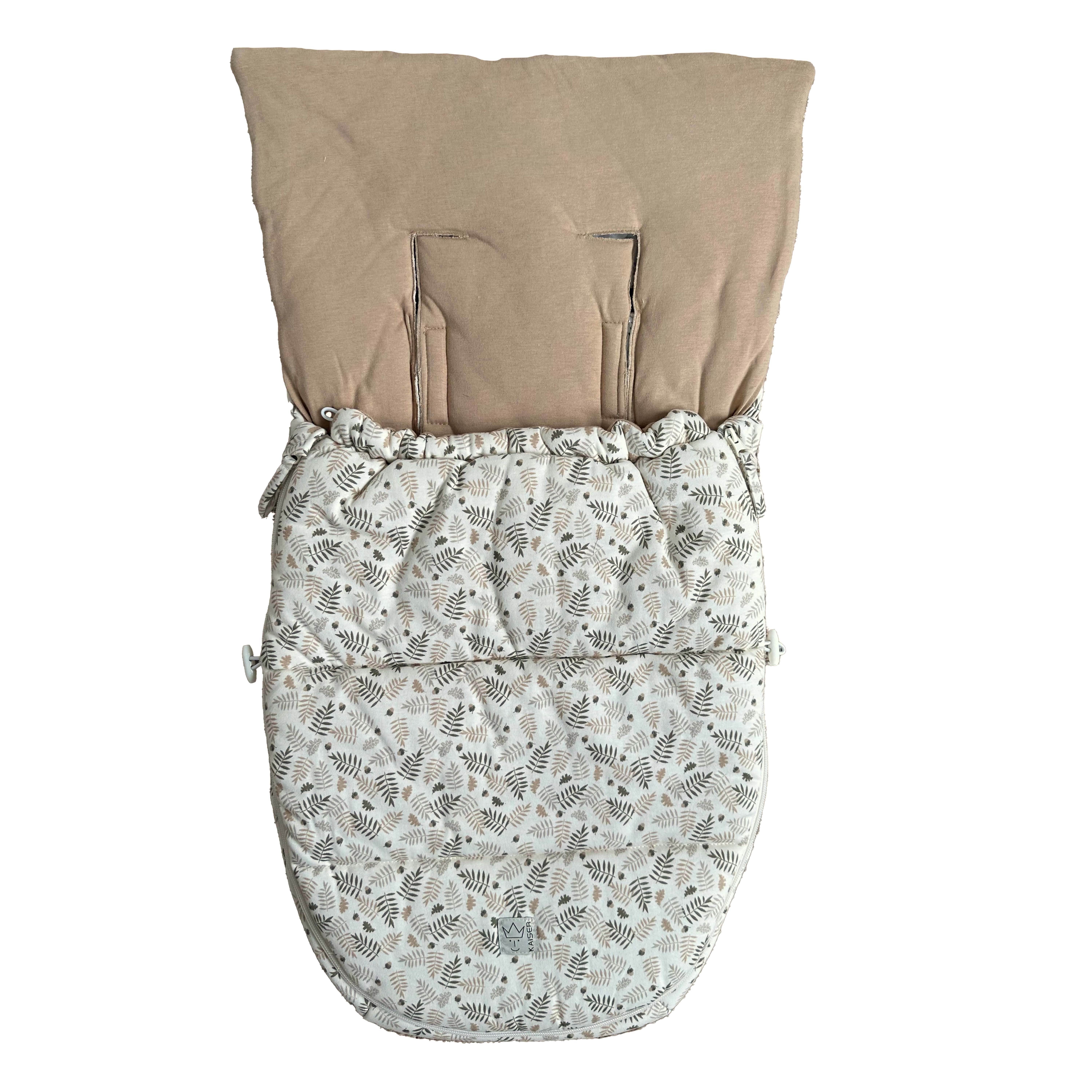 Fußsack SMALL JERSEY HOODED in  forrest cream, geöffnet