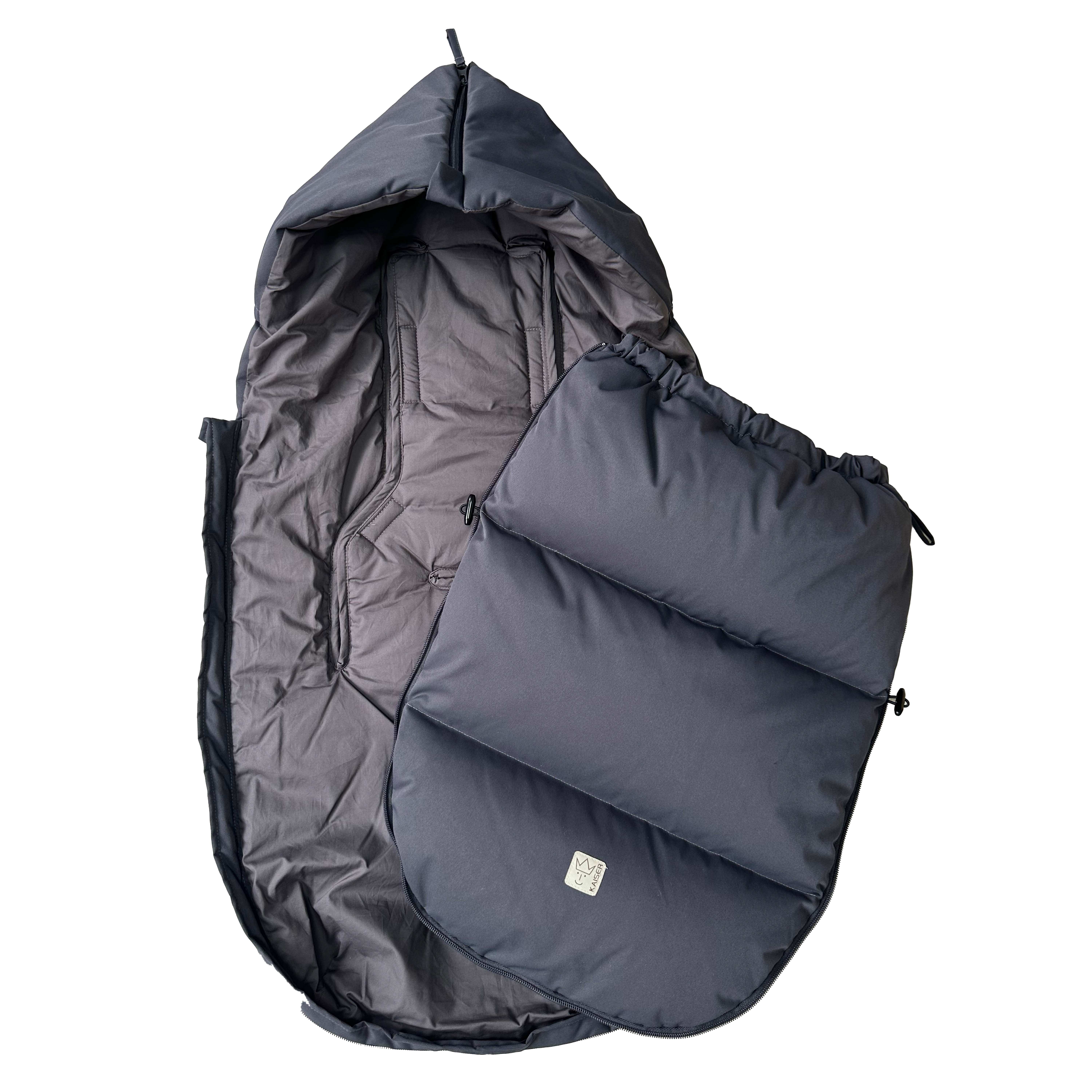 Thermofußsack DOWWNY XL in anthrazit seitlich geöffnet und aufgeklappt