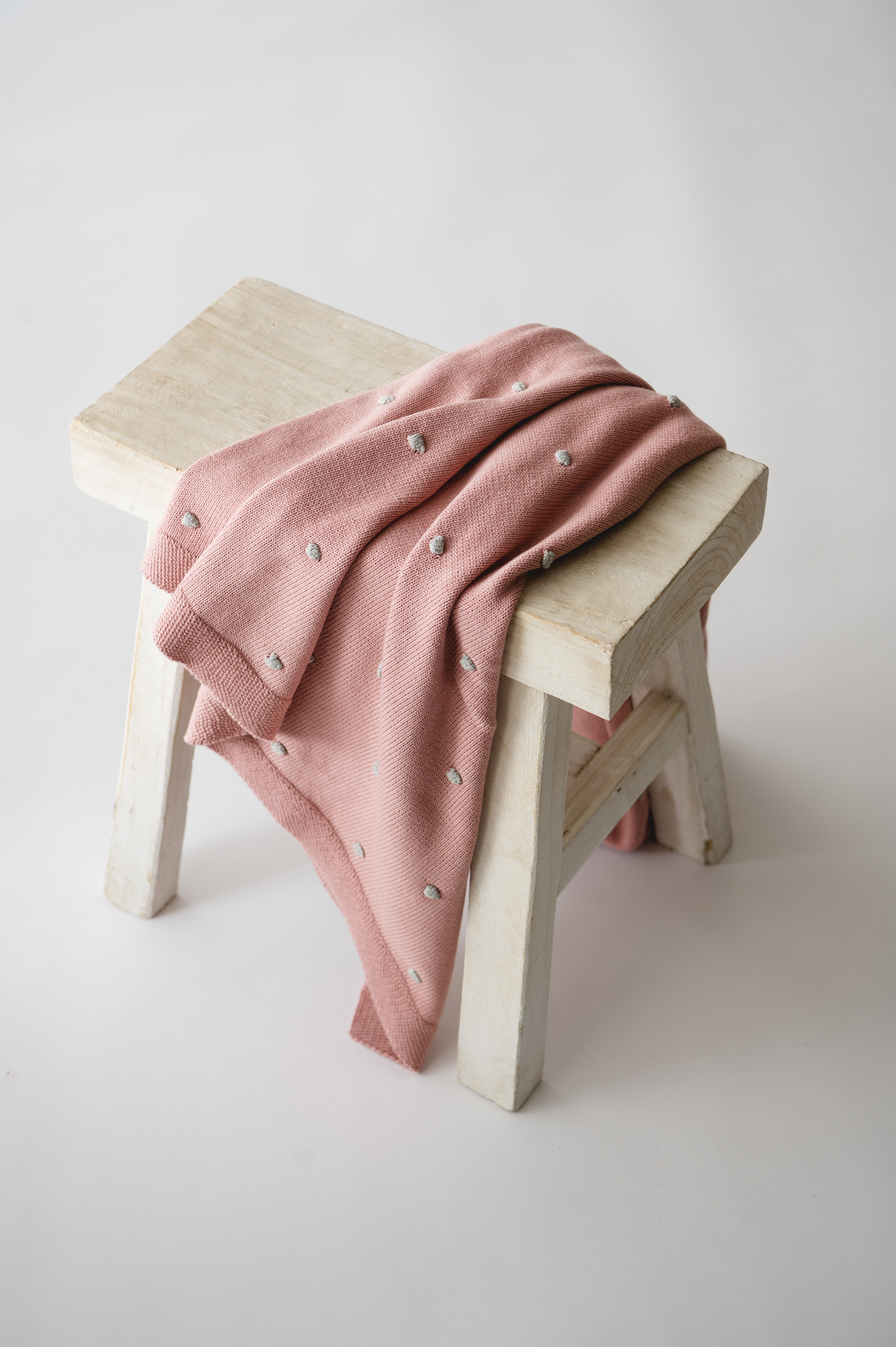 rose/knots creme
