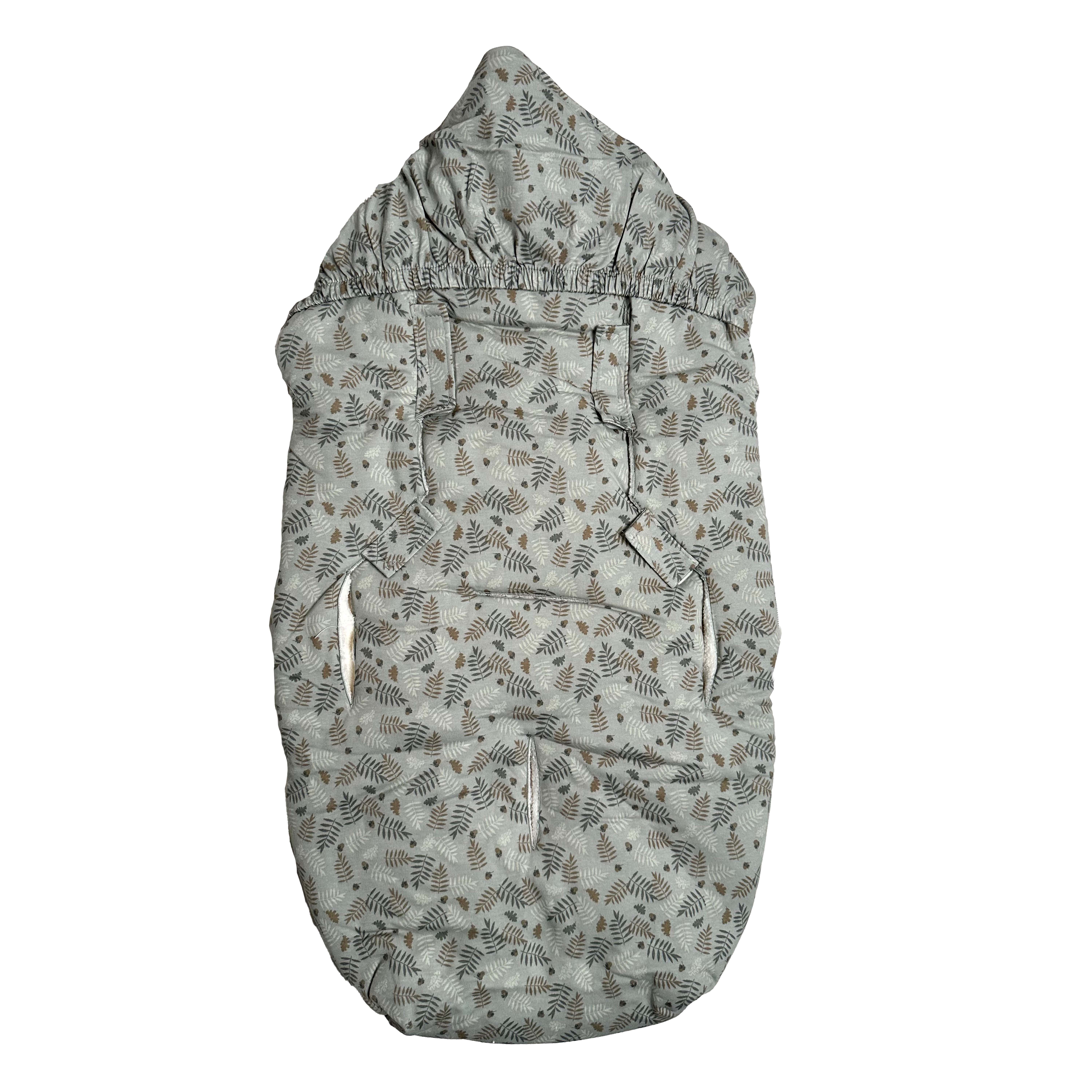 Rückseite der Kaiser Babyschalen Fußsack Jersey Hood Winter in der Farbe forrest green