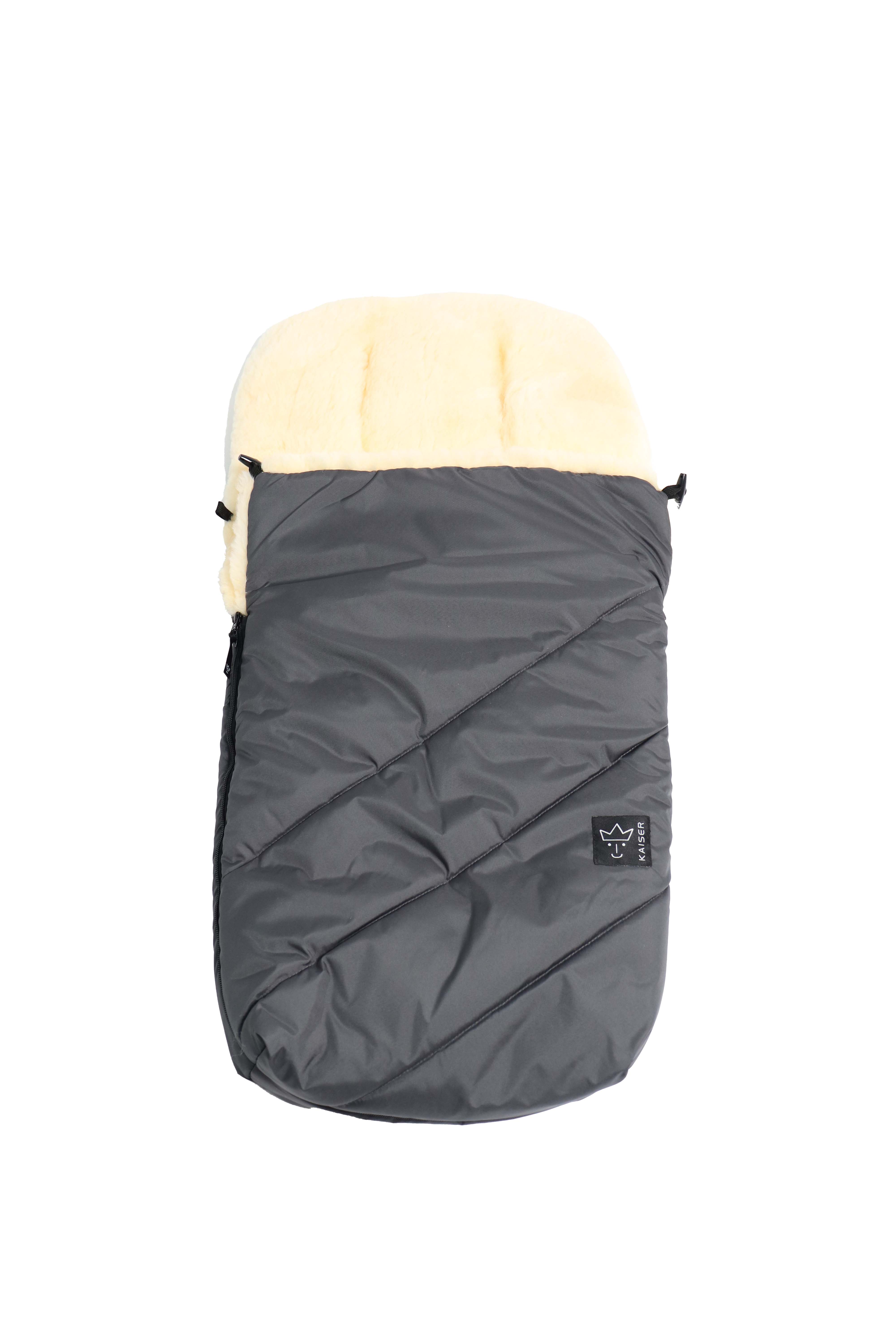 PAAT 2.0 - Lammfell Kinderwagen Fußsack PAAT 2.0 - Lammfell Kinderwagen Fußsack