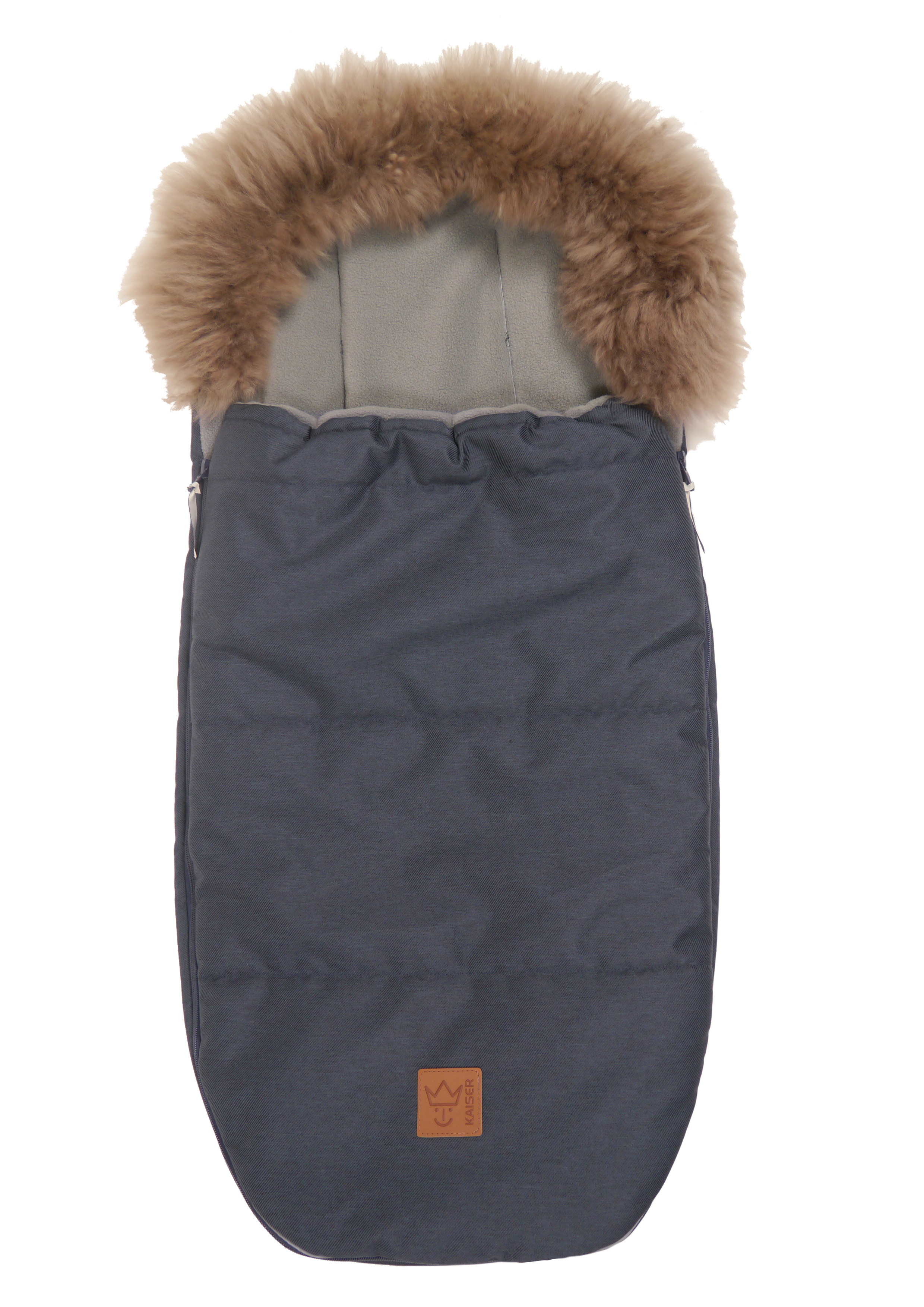 Kaiser Fußsack in der Farbe denim blue mit braunem Fellrand und grauem Fleece-Innenfutter