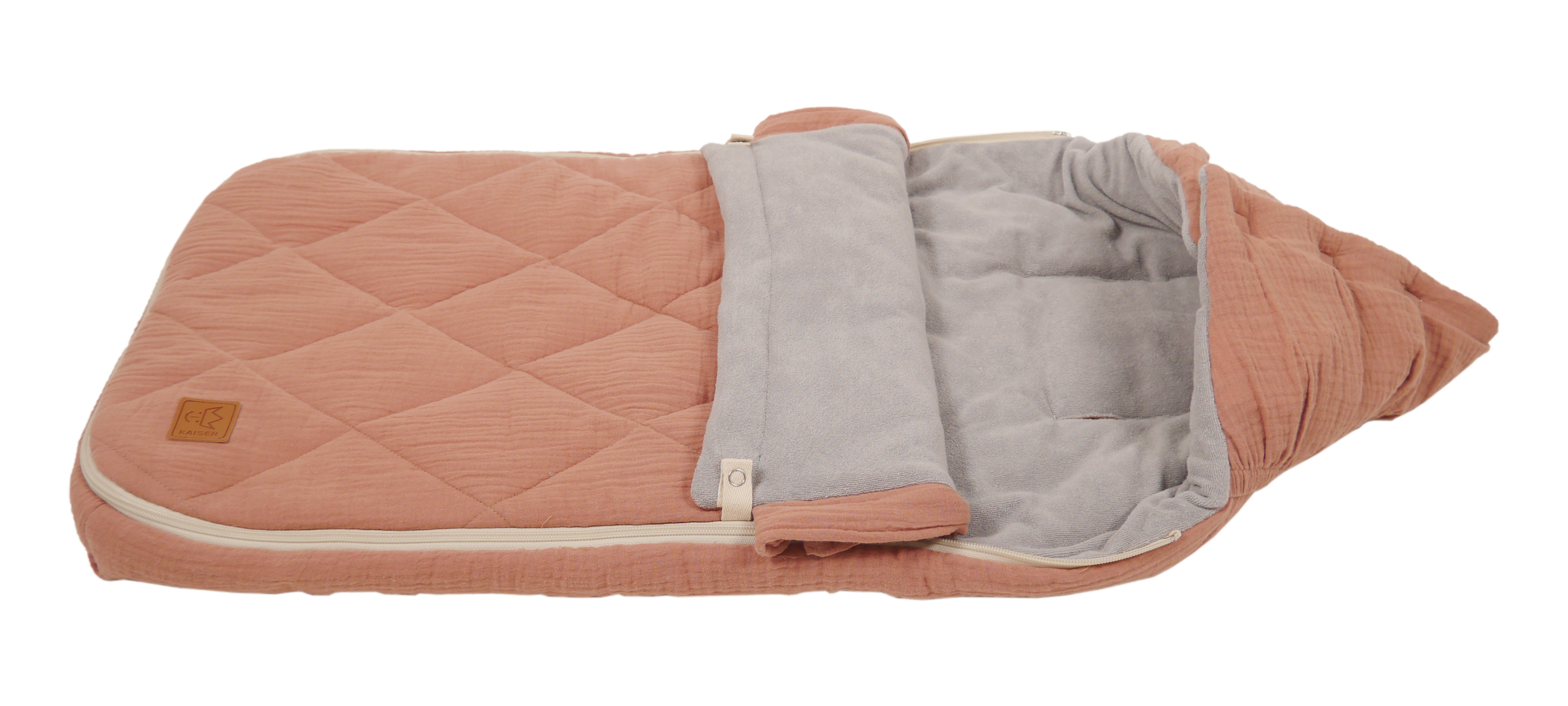 Sommer Fußsack ANNABEL in der Farbe peach-bloom liegt horizontal