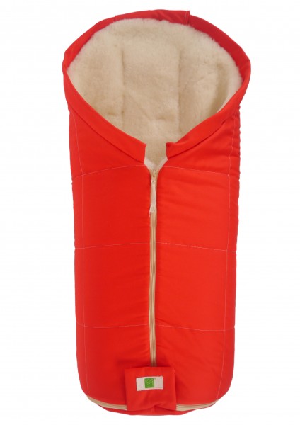 Winterfußsack in der Farbe rot für Kinderwagen mit Lammfell