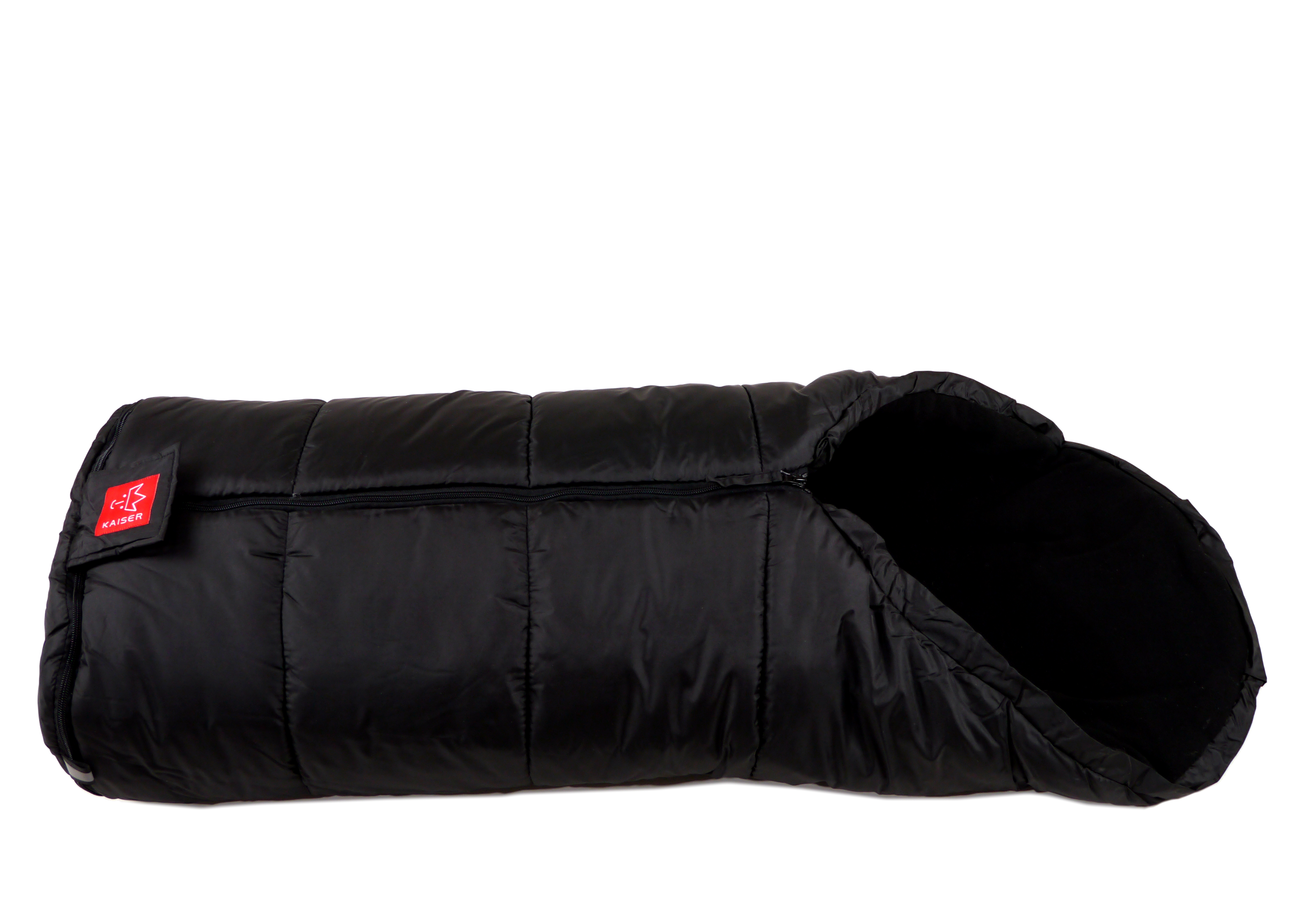 Thermofußsack in schwarz mit rotem Logo liegt horizontal