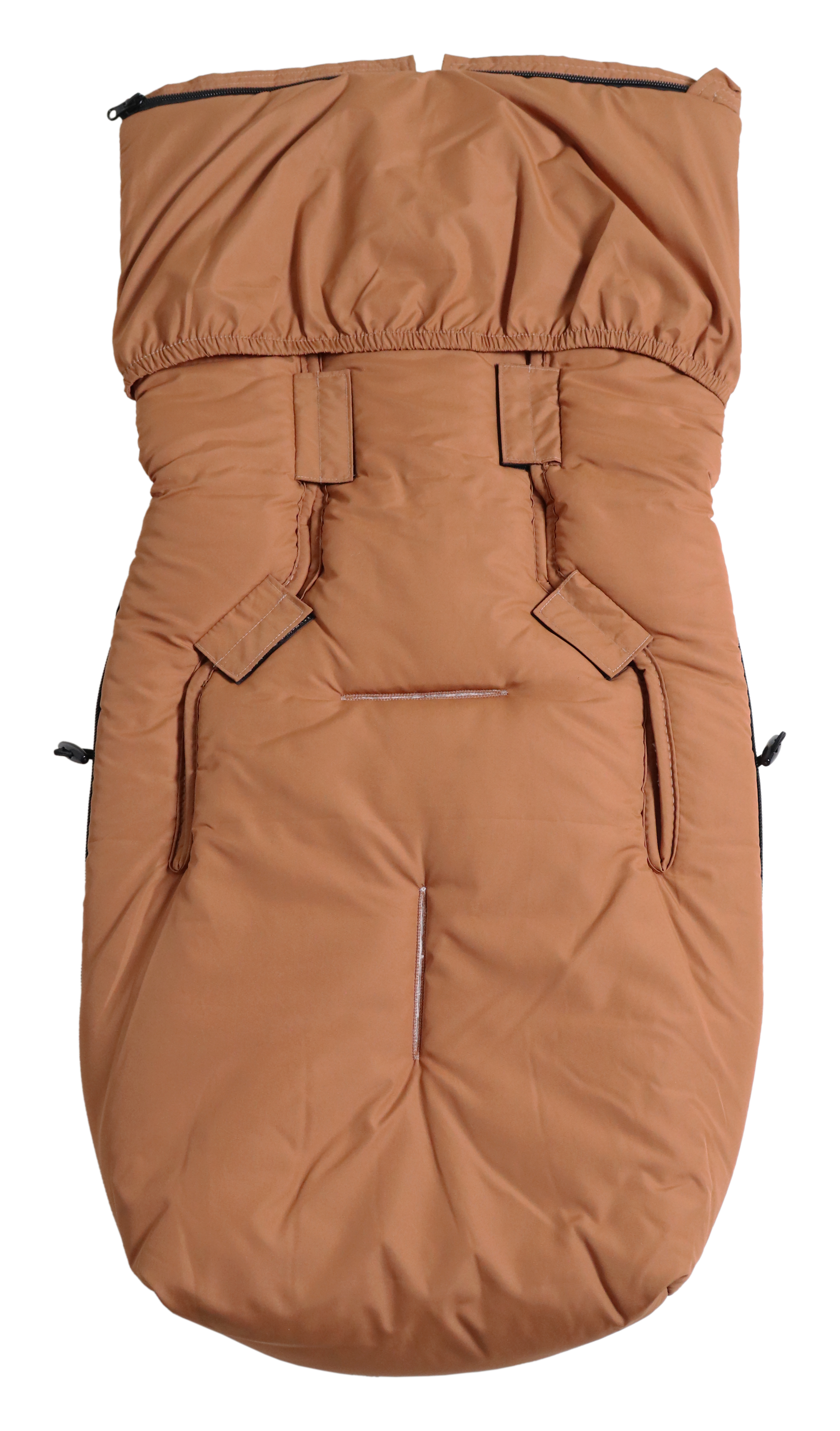 Rückseite des Fußsacks mit weißem Fleece-Innenfutter für Babyschale in der Farbe camel