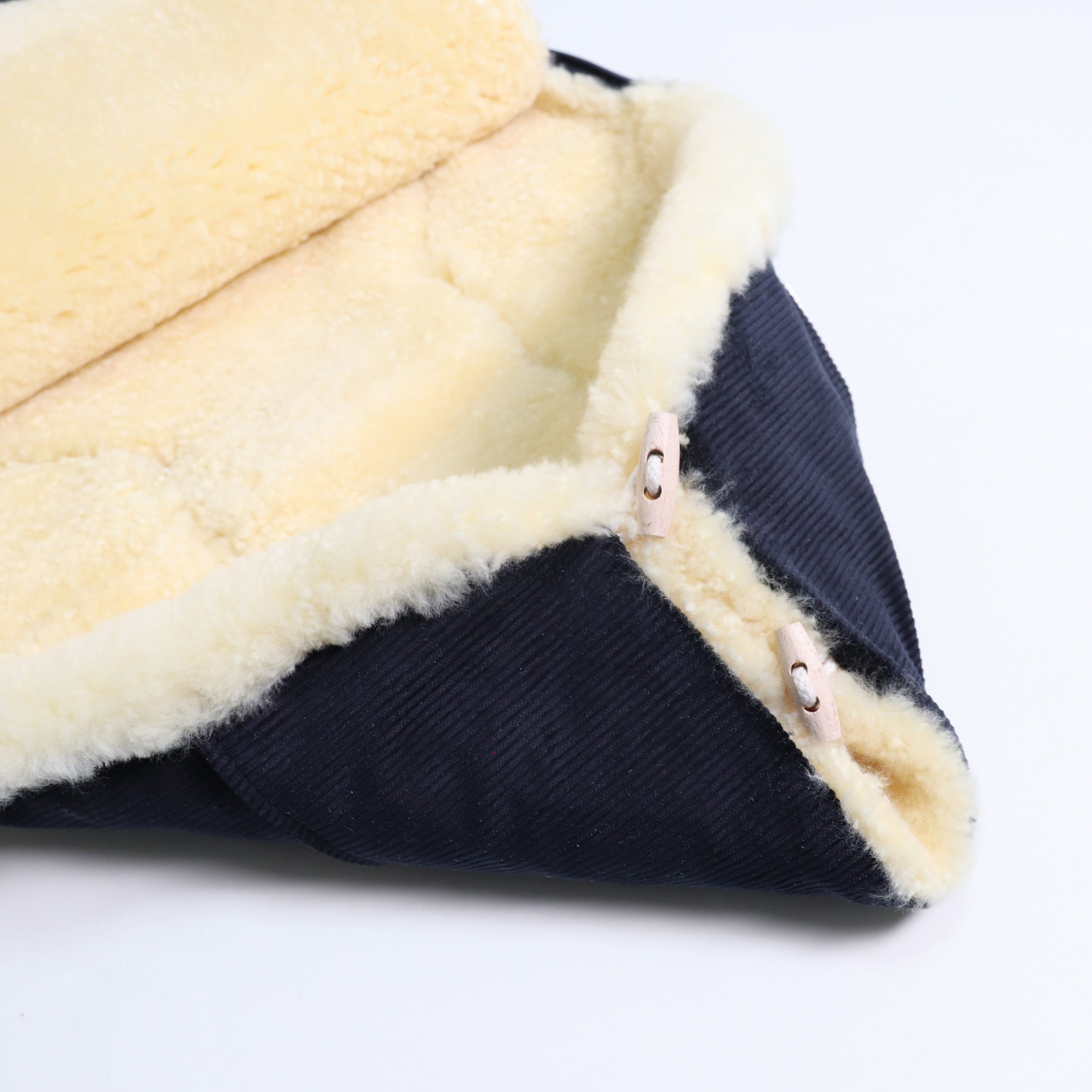 FILIUS CORD Lammfell Fußsack FILIUS CORD Lammfell Fußsack