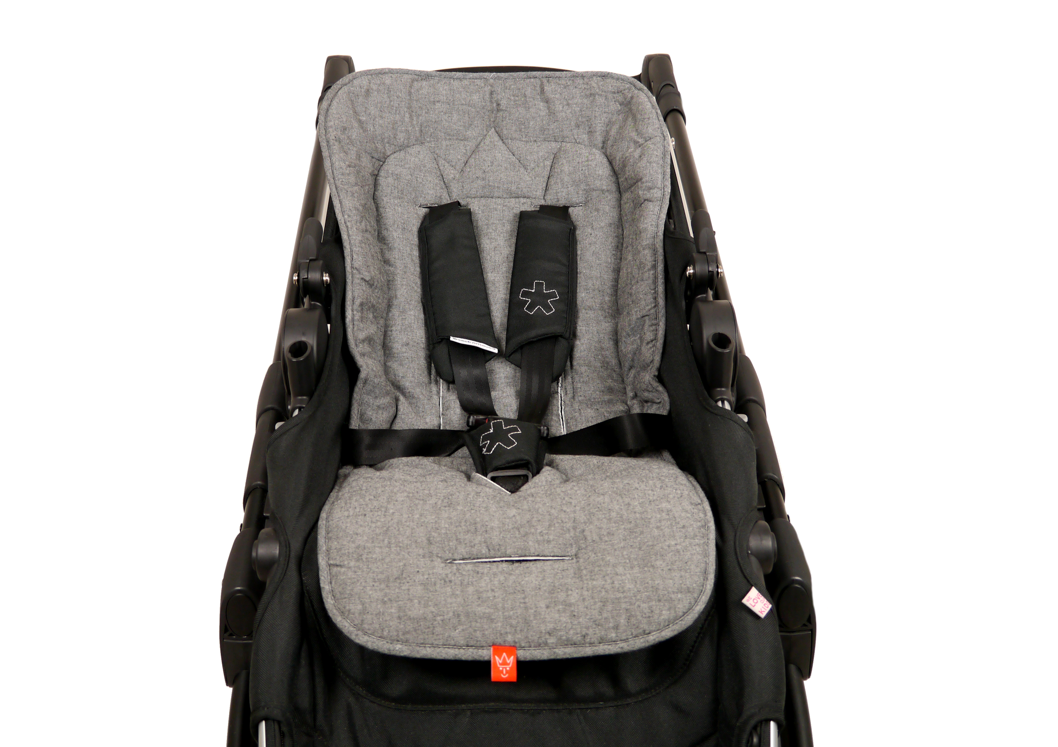 Sommer Kinderwageneinlage in der Farbe anthracite melange in einem Kinderwagen eingesetzt