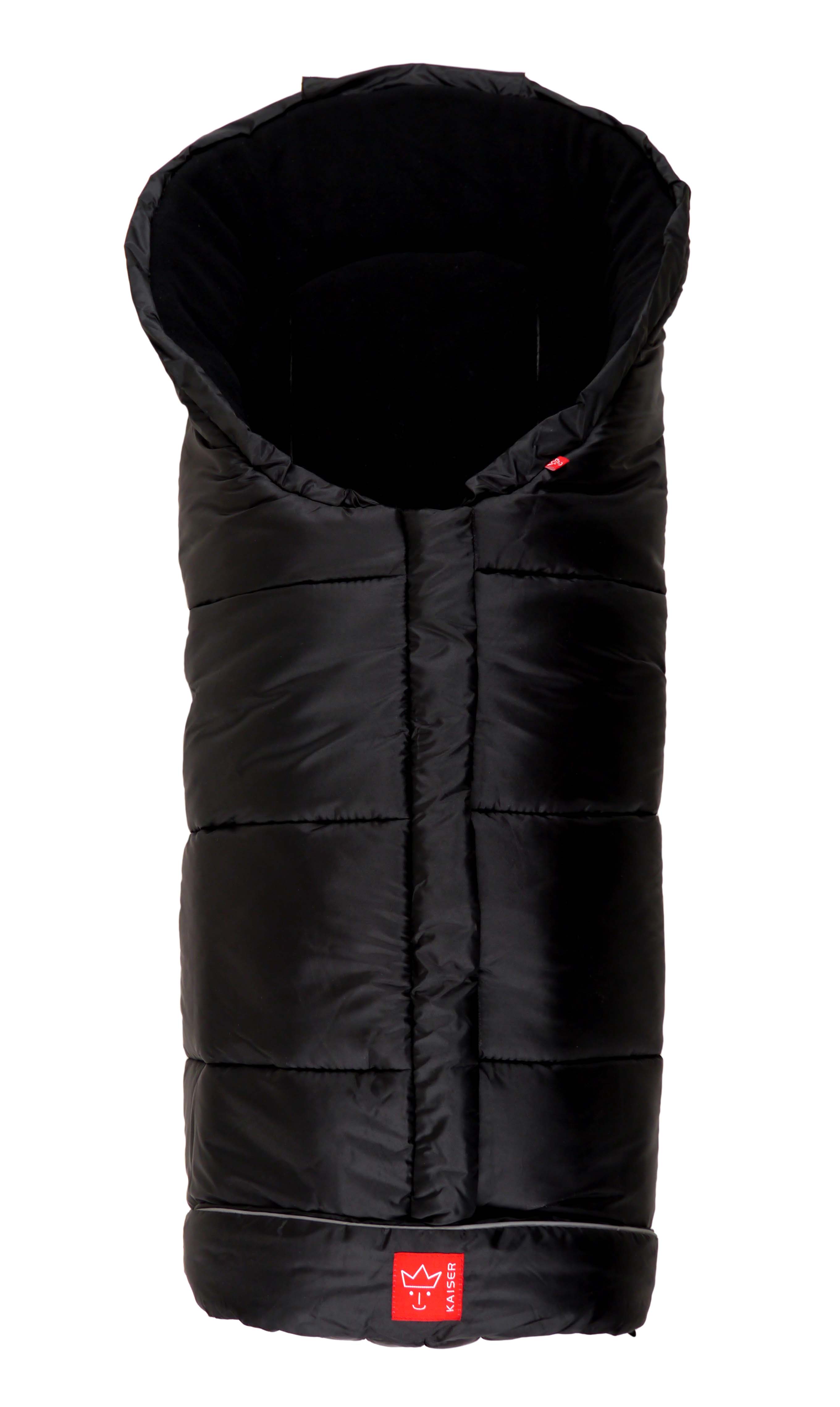 Iglu Thermo Fleece Fußsack Ein schwarzer Thermofußsack mit rotem Logo