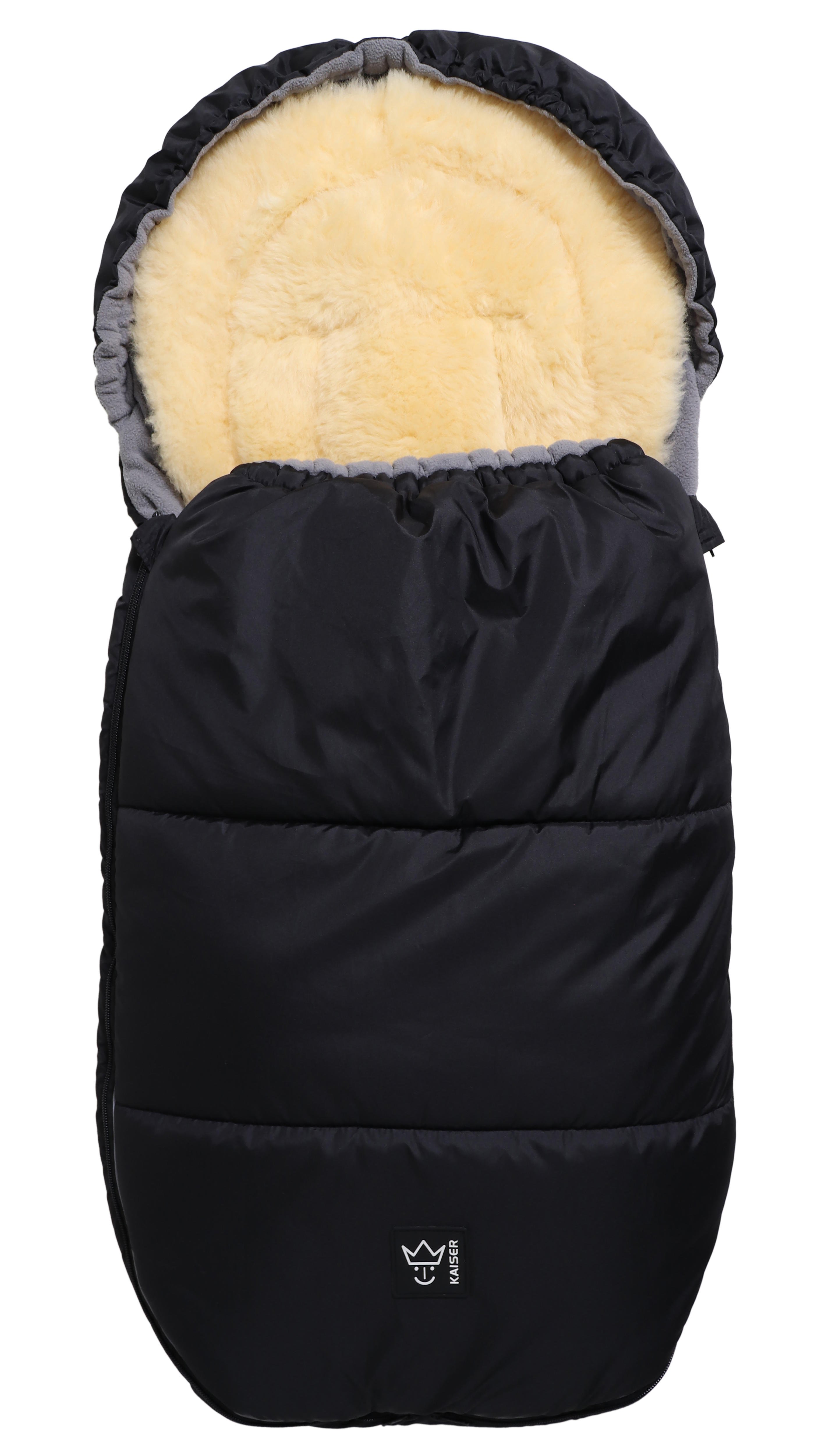 Thermofußsack aus Fleece in der Farbe black mit herausnehmbarer Schaffelleinlage