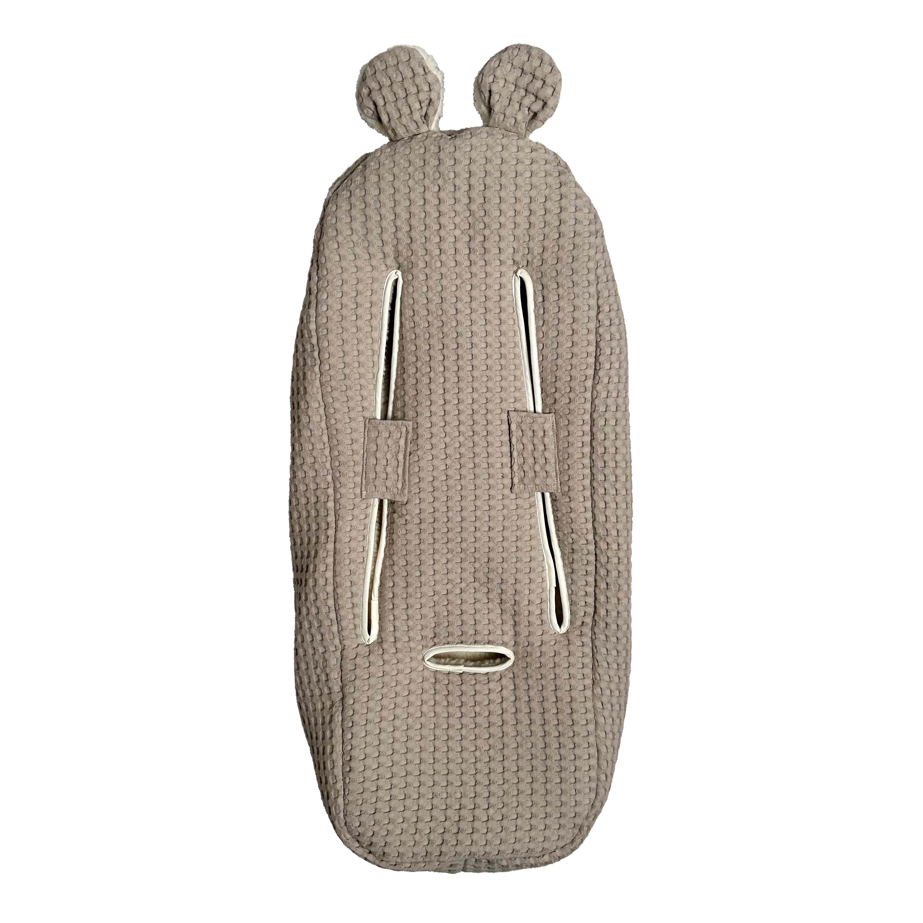Rückseite KUSCHELL S Babyschalen Fußsack cuban sand mit Ohren und Fleece-Innenfutter